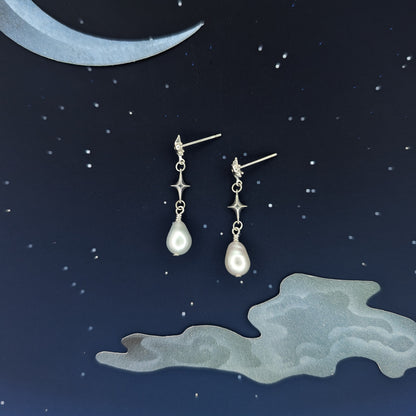 Astra Nautilus || Pearl Drop Earrings