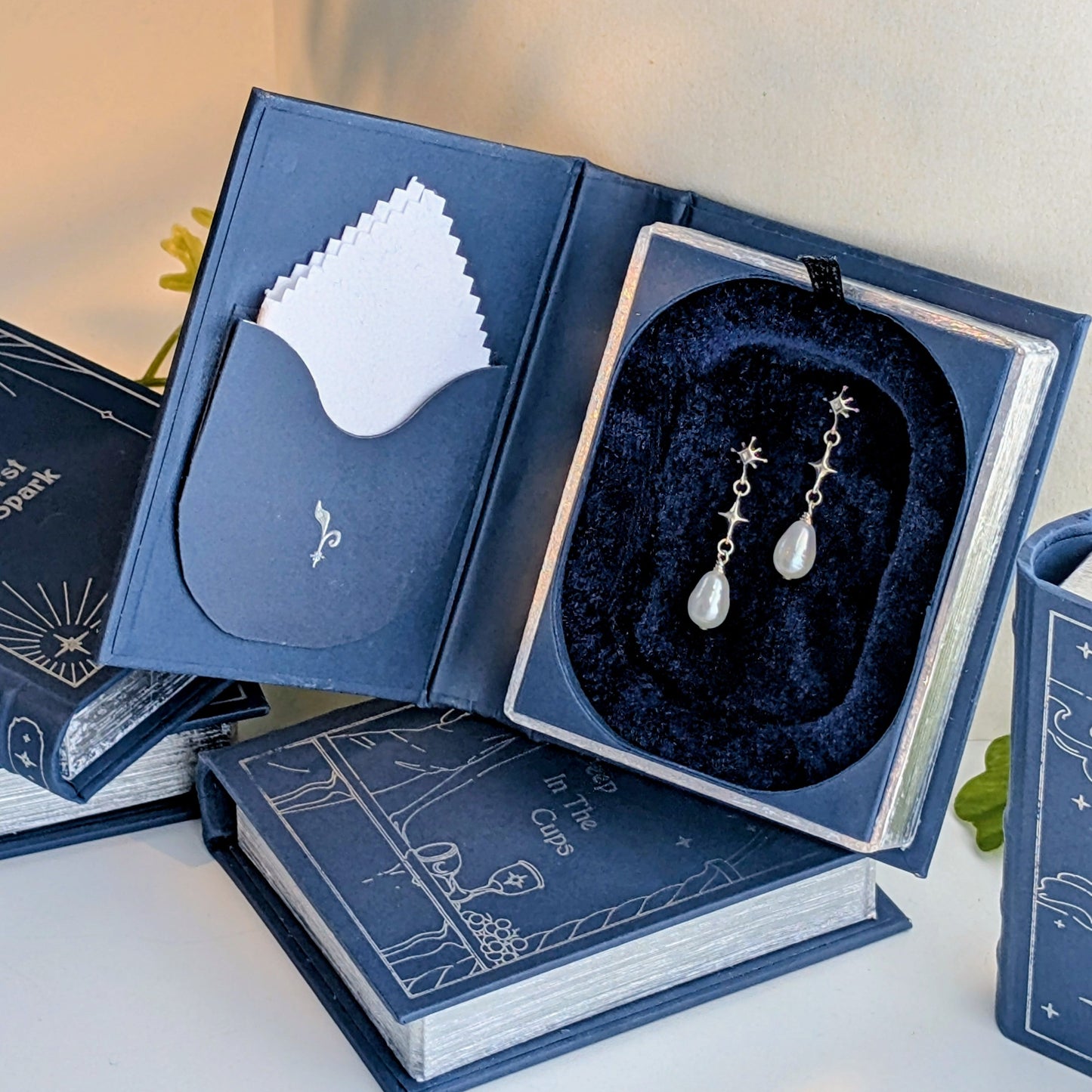 Astra Nautilus || Pearl Drop Earrings
